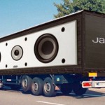 Creatividad pasada de "original" en rotulación de vehículos 10 22