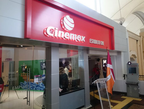 estudio de cine Cinemex en Kidzania