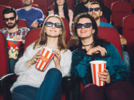 Los mexicanos van al cine una vez al mes y en familia hábitos de los mexicanos para ir al cine