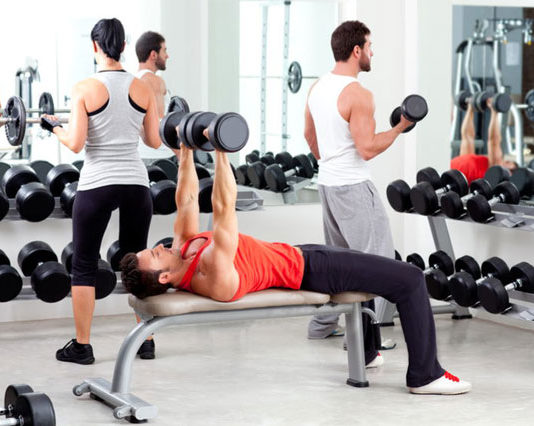 Emprende en la industria fitness y sácale músculo a tu inversión crecimiento de la industria fitness