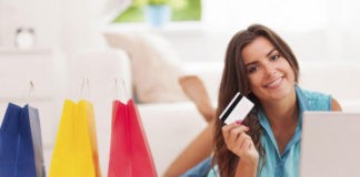 mujeres internautas que hacen compras online