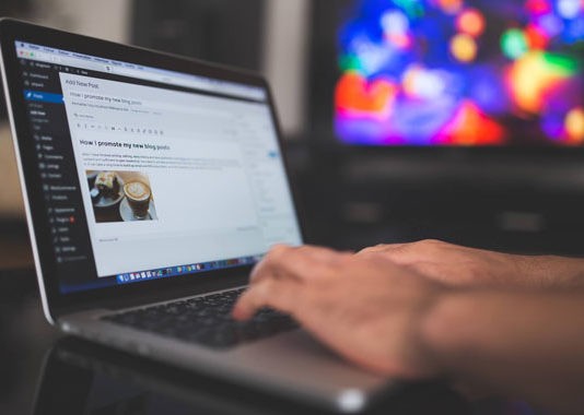 Compra de post patrocinados: ¿Cómo ayudan al posicionamiento SEO? compra de post patrocinados