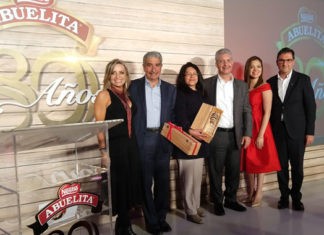 80 años Chocolate Abuelita