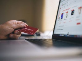 Cómo hacer compras online seguras en Black Friday y Cyber Monday comprar por internet en Black Friday