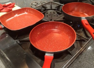 FlavorStone organiza cena con amigos para mostrar sus productos Dinner with Friends Flavorstone