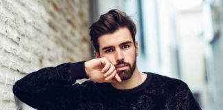 barba y bigote en hombres