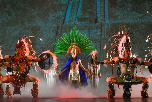 Cantares de México de Laura Díaz, la cultura convertida en espectáculo espectáculo Cantares de México
