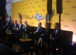 Centenario Angeles Azules