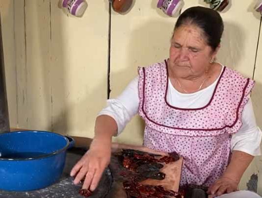 El éxito de Doña Ángela: ¿Por qué es una de las 100 mujeres más poderosas de México? Doña Ángela mujeres poderosas 2020