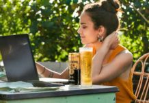 Corona Cero Cerveza para el Home Office