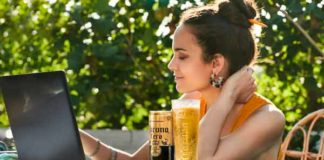 Corona Cero Cerveza para el Home Office