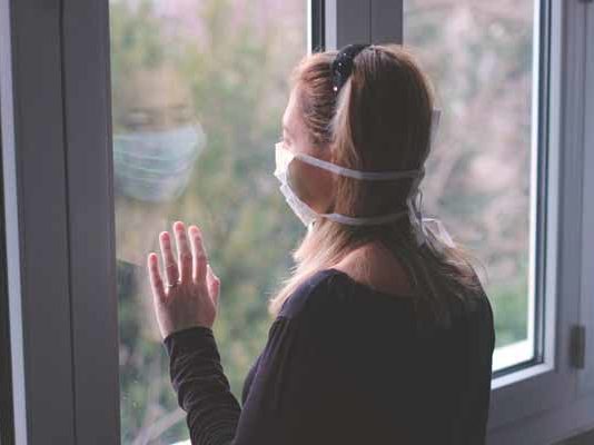 Síndrome de la Cabaña confinamiento