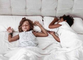 ¿Cuál es la mejor postura para tu columna vertebral? columna vertebral dormir