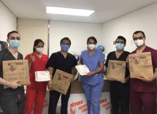 Hooters apoya a personal médico