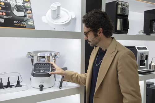 Krups abre su primera boutique para amantes del café y la cocina 1 José María Torre embajador Krups