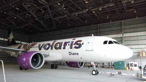 rotulación avión Volaris