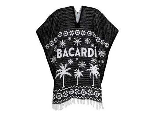 Bacardí lanza Ugly Ponchos de temporada Ugly Ponchos Bacardí