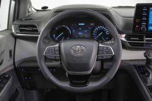 volante Toyota Sienna 2021