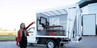 salón de clases móvil Nissan