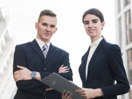 ¿Cuánto ganan hombres y mujeres en puestos de alto nivel? sueldo puestos de alto nivel