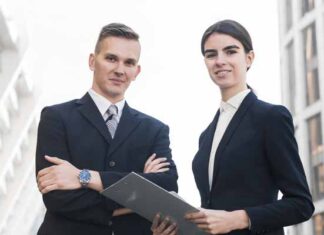 ¿Cuánto ganan hombres y mujeres en puestos de alto nivel? sueldo puestos de alto nivel