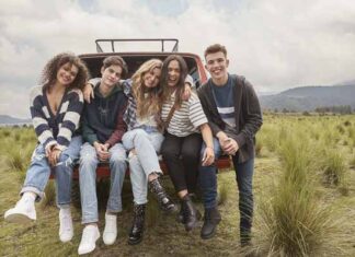 American Eagle Back to School