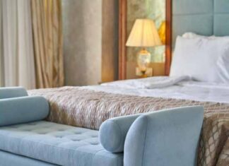 sofá habitación de hotel