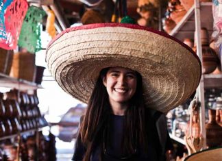 mexicanos celebran Grito de Independencia