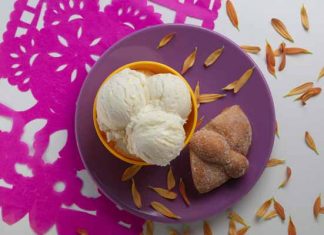 Helado de Pan de Muerto y otros productos de temporada en Cielito Querido Café helado de pan de muerto Cielito Querido