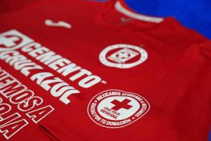 jersey rojo Cruz Azul