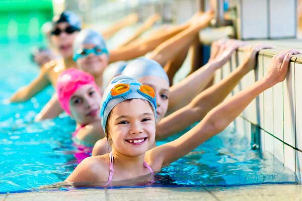 natacion-ninos natación para niños en invierno
