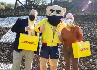 DHL Express y Pumas realizan donativos en beneficio de mujeres con cáncer de mama donativo DHL Express Pumas cáncer de mama