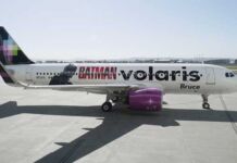 Bruce, el avión de Volaris que celebra el estreno de The Batman avión The Batman Volaris