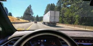 Piloto automático en autos