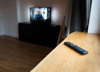 pago de regalías por contenido audiovisual en hoteles