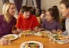 importancia de compartir comidas y cenas en familia