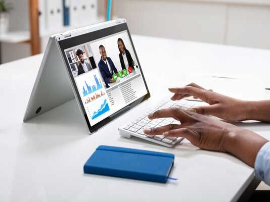Soluciones de videocolaboración: ¿Por qué son importantes para el trabajo híbrido? soluciones de videocolaboración