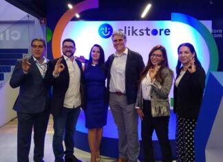 apertura tienda Clikstore