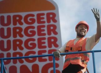 Burger King modifica su logo para promocionar la nueva Stacker Salvaje logo Stacker Salvaje Burger King