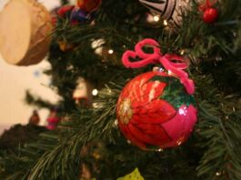 Papalote Museo del Niño inicia temporada decembrina con la exposición Lazos de Navidad Lazos de Navidad Papalote