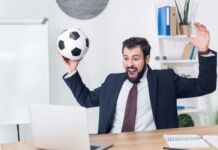 60% de los trabajadores mexicanos ha disfrutado los juegos del Mundial en su oficina Trabajadores mexicanos ven Mundial en oficina