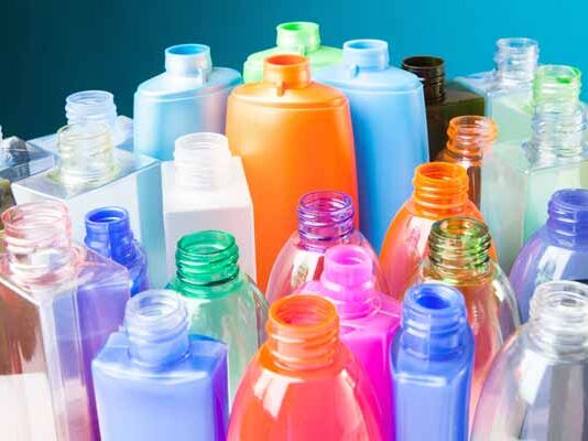 La importancia de los envases de plástico para la vida diaria Envases de plástico para la industria