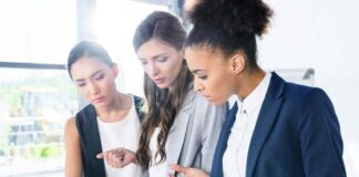 obstáculos inserción laboral mujeres