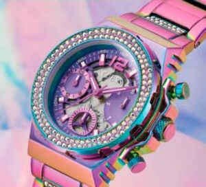 colección Iridescent Guess