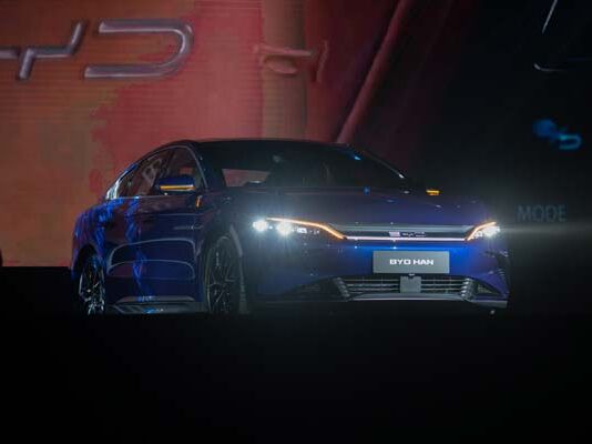 BYD llega a México con tres modelos de autos eléctricos de alta gama autos eléctricos BYD en México