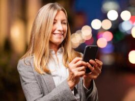 ¡Las mamás aman los gadgets! Celulares son lo más vendido para regalar el 10 de mayo venta celulares 10 de mayo