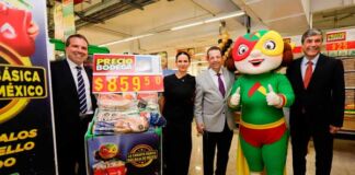 Bodega Aurrerá 65 años