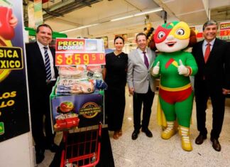 Bodega Aurrerá celebra 65 años en el mercado Bodega Aurrerá 65 años