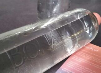 botella sin etiquetas Bonafont