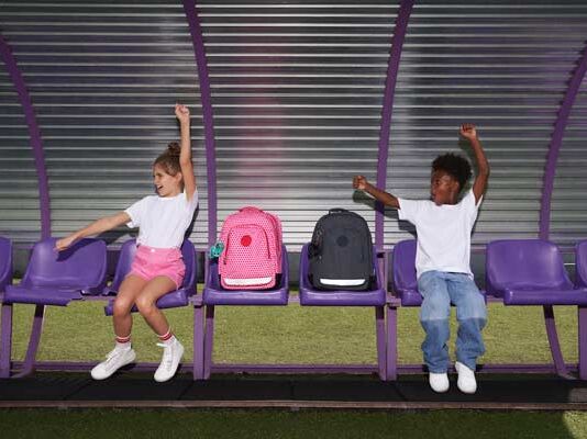 Kipling celebra el regreso a clases con su colección BTS 2023 colección BTS 2023 Kipling